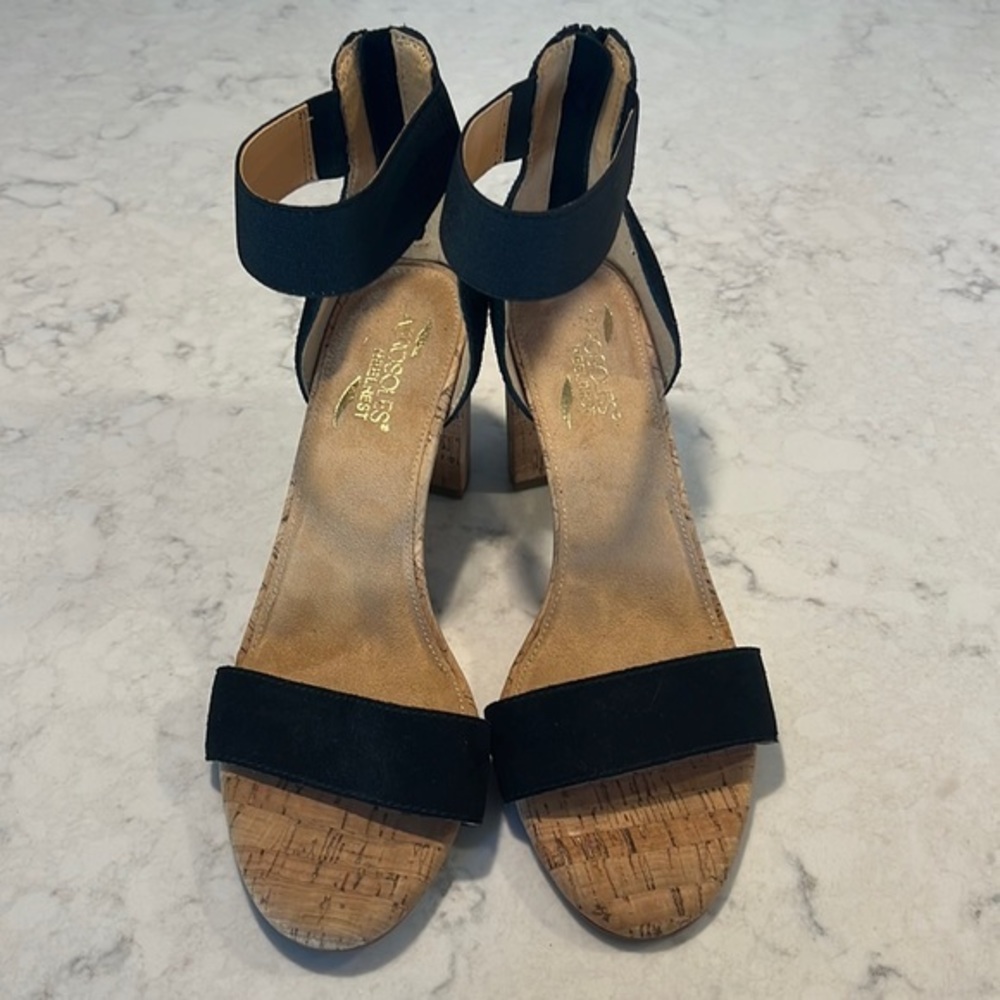 New condition Aerosoles High Hopes Sandals Size 10.5